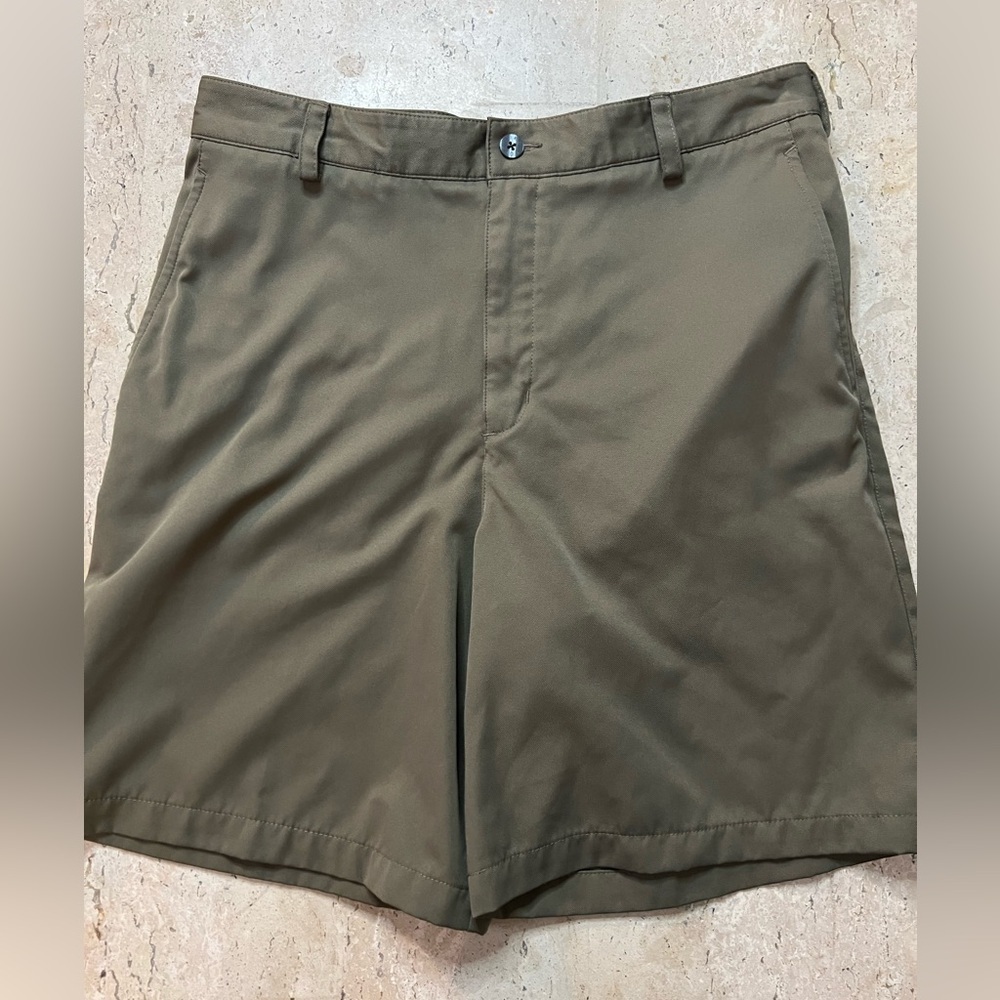 Nike Men's Olive Athletic Shorts